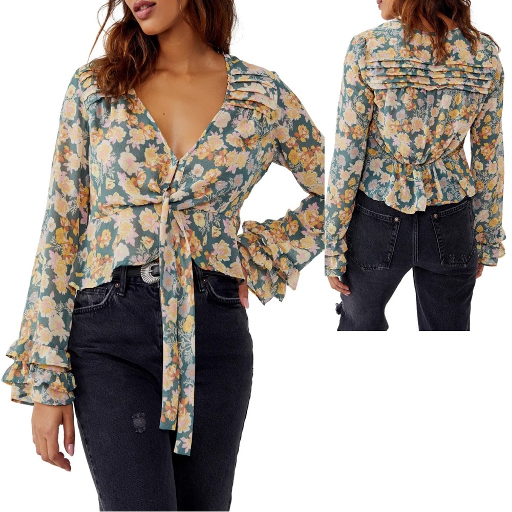 Floral Tie Front Top NWT